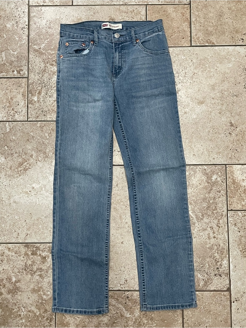 Levi's 514 28x28 Classic Straight Leg Jeans in Medium Blue
